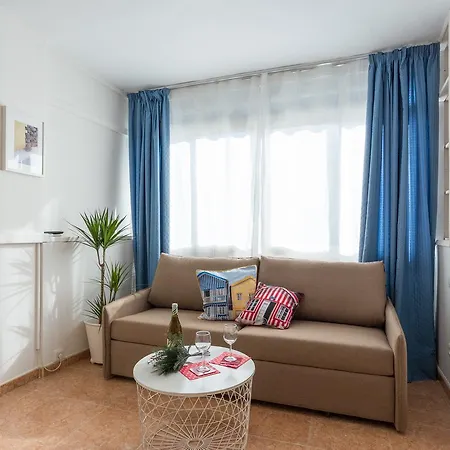 Malagasuite Studio Beach Apartment