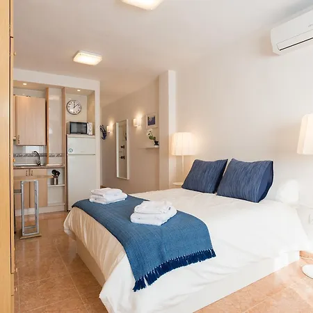 Malagasuite Studio Beach Apartment